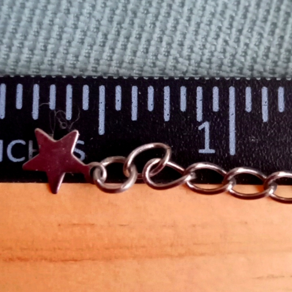 KIRKS FOLLY GREEN SEAHORSE NECKLACE - Picture 6 of 11